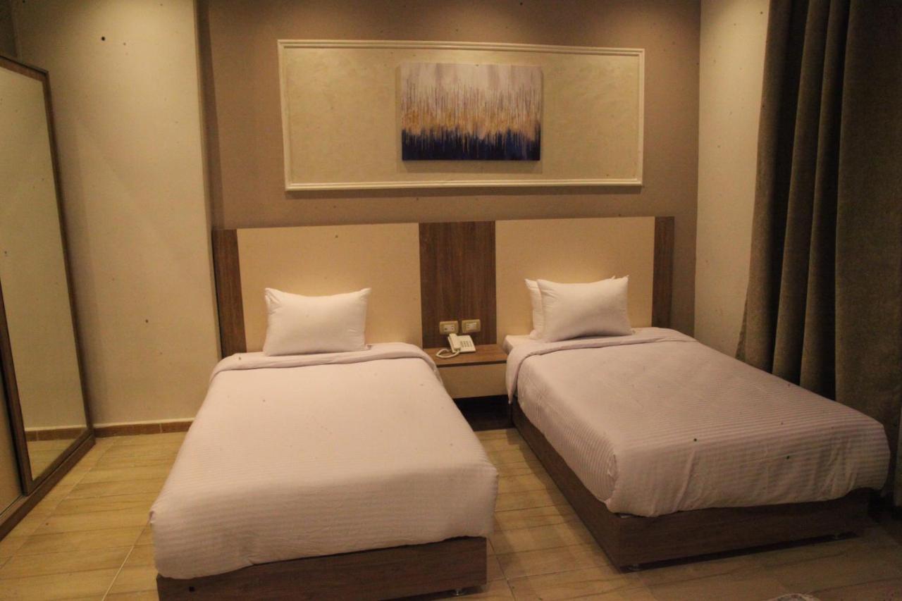 Jewel Assiut Hotel Exterior foto