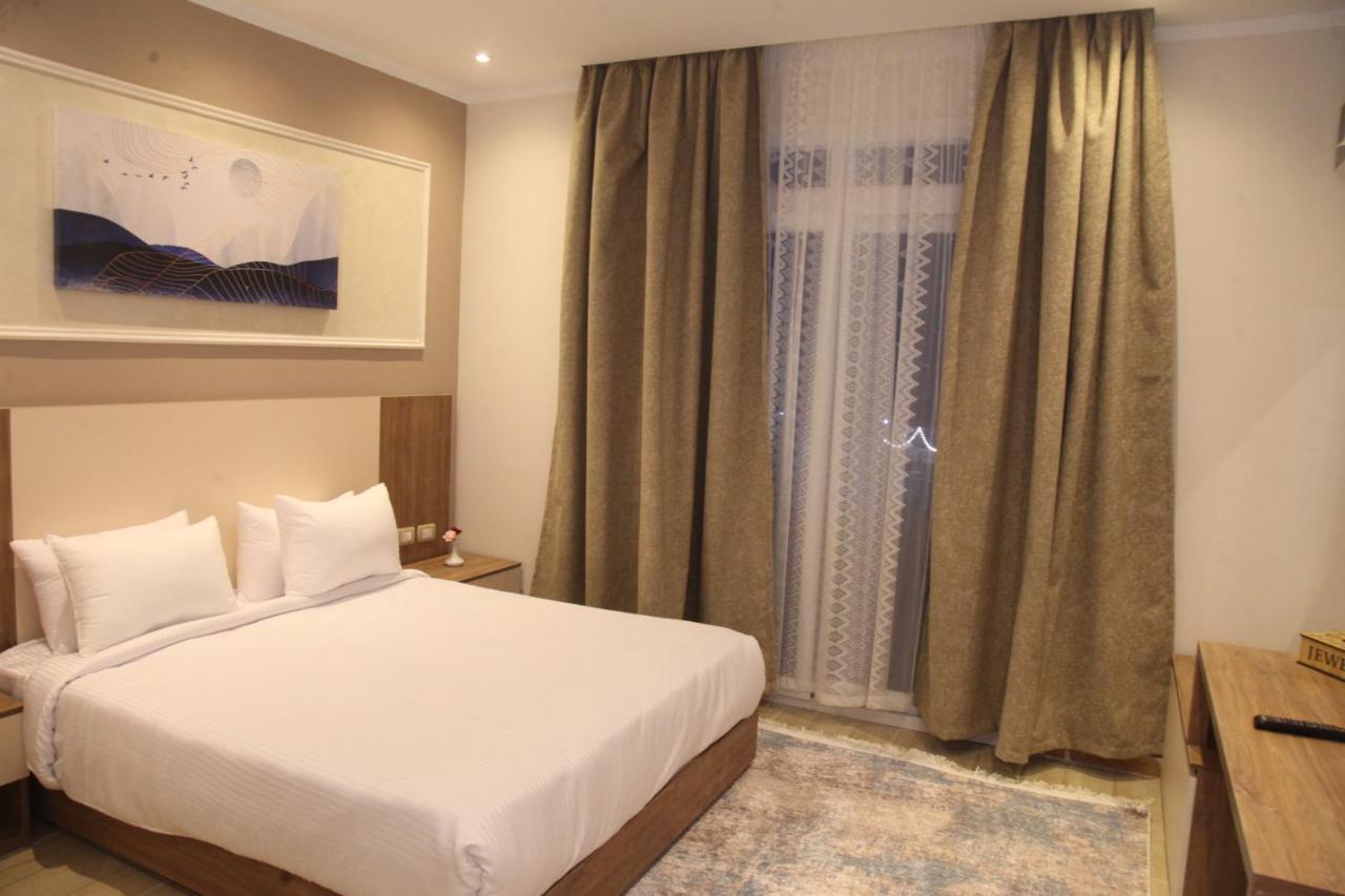 Jewel Assiut Hotel Exterior foto